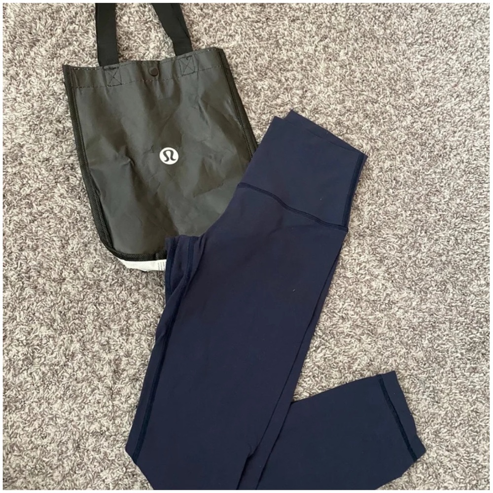 Lululemon align II Navy Pants size 4